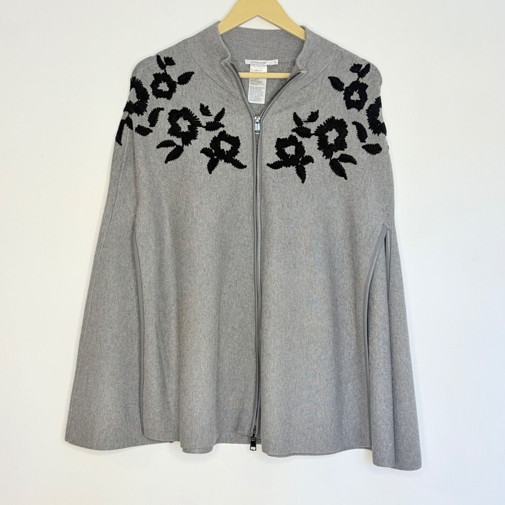 Chico's Zip Up Cape Womens S/M Gray Floral Embroidered Poncho Sweater